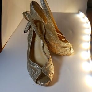 Bling 💛Gold Sparkle Sling back Heel Size 7.5 (38) 4.5 inches heel Peep Toe